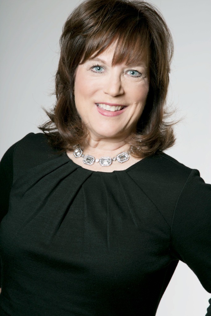 Ann Schref, Interior Designer, Walter E. Smithe Furniture Chicago - Naperville
